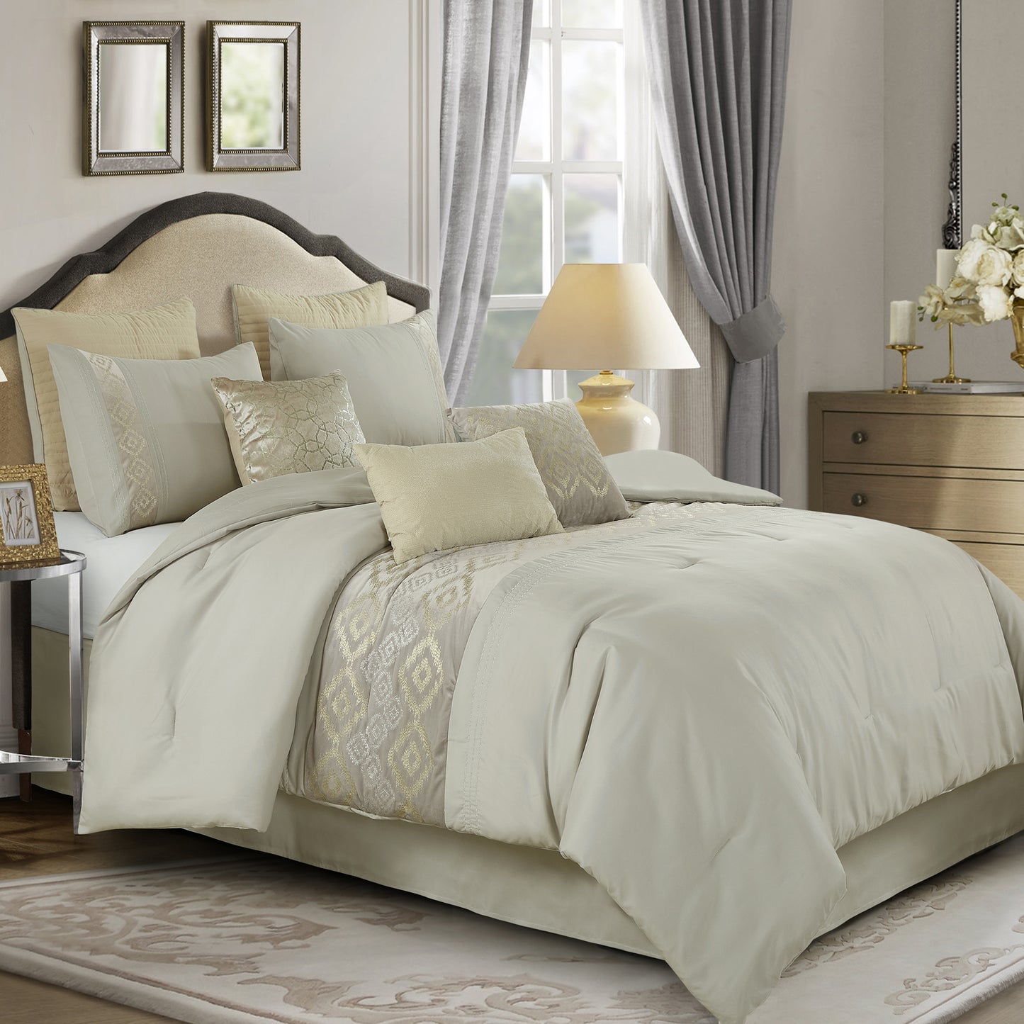 ESCA Bed-in-a-Bag 9-pieces Jarina Beige Jacquard Bedding Comforter and Bed Shirt Set - Queen Size