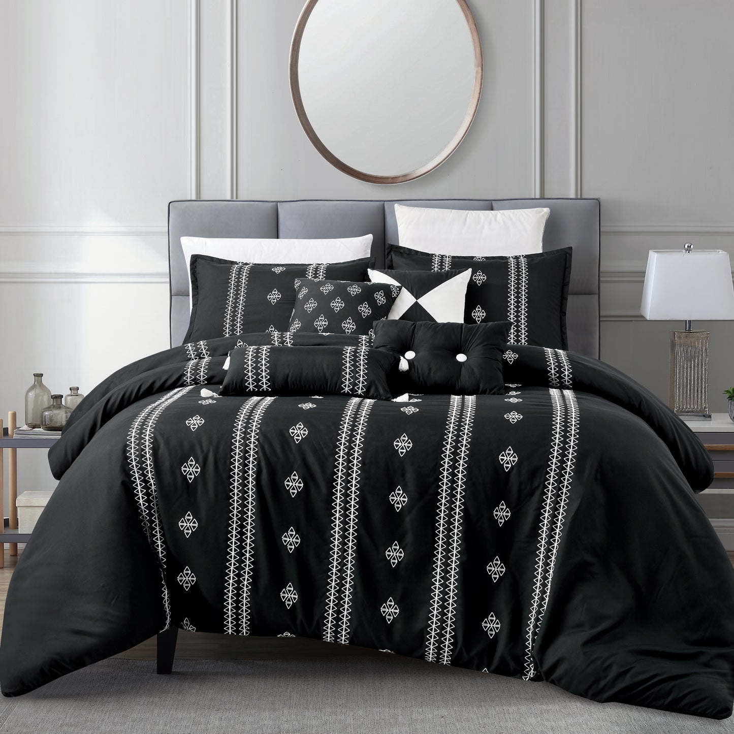 7-Piece Judith Black & White Boho Embroidery Comforter Set Queen Size