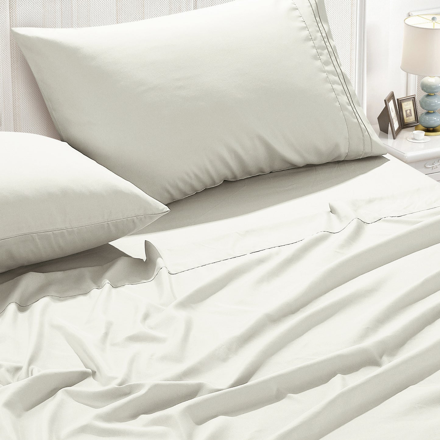 3-Piece Beige Sheet Set Twin Size with Flat Sheet, Fitted Sheet, and Pillowcases