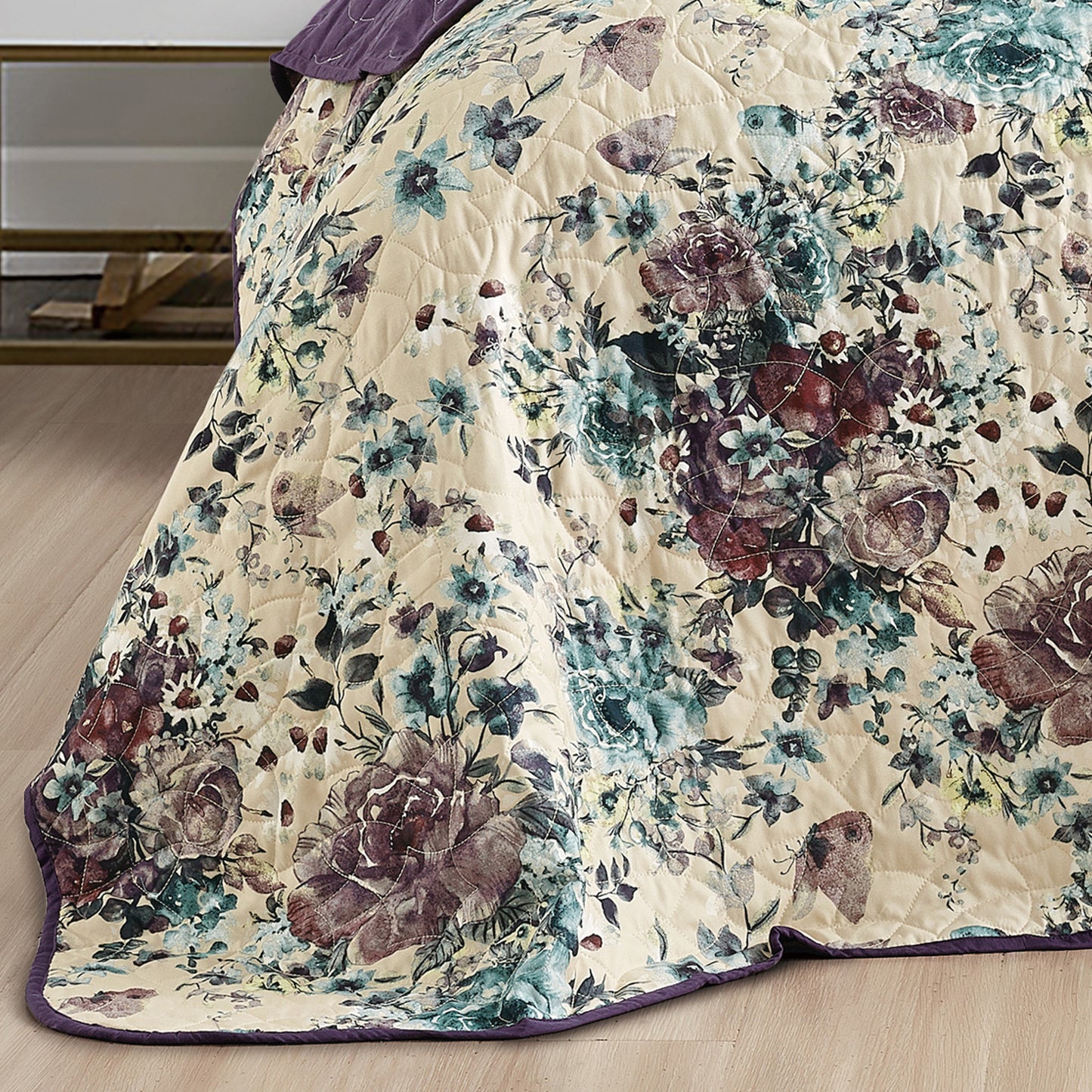Heylie 3-Piece Floral Purple Bedspread Set King Size Reversible Lavender Quilt Set