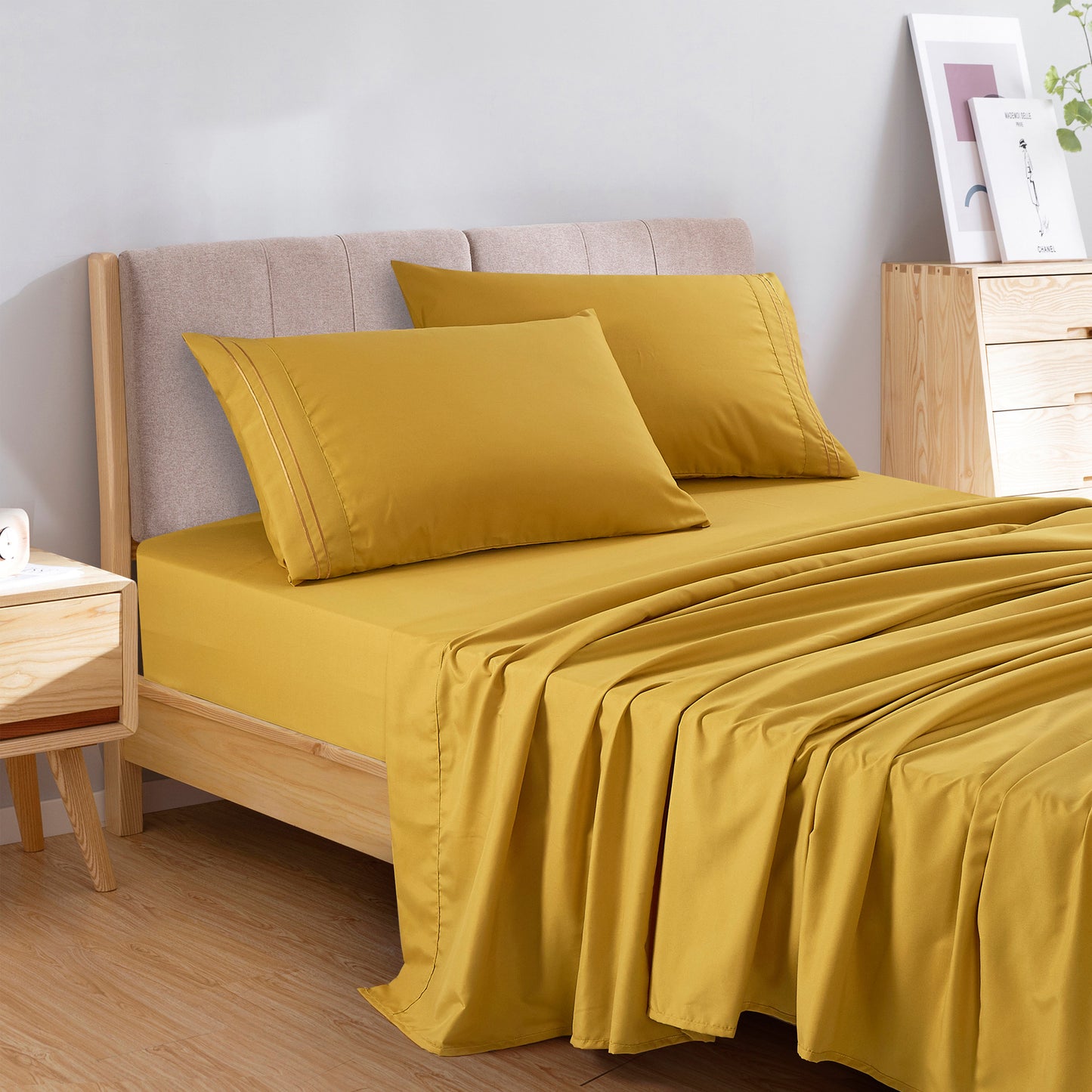 3-Piece Turmeric Yellow Sheet Set Twin Size with Flat Sheet, Fitted Sheet, and Pillowcases