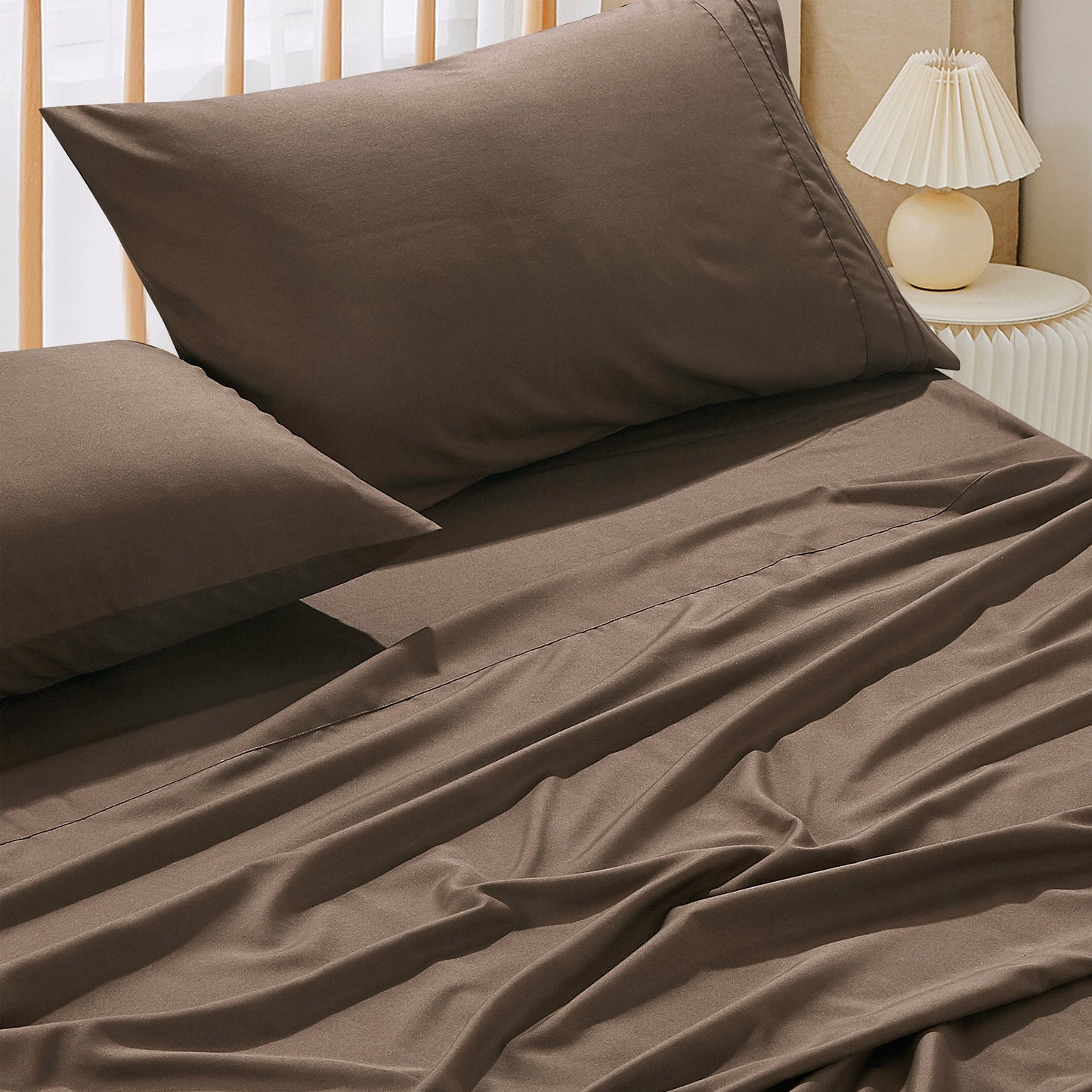 3-Piece Brown Sheet Set Twin Size with Flat Sheet, Fitted Sheet, and Pillowcases