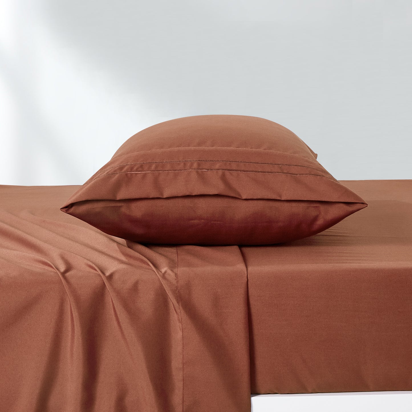 3-Piece Spice Sheet Set Twin Size with Flat Sheet, Fitted Sheet, and Pillowcases