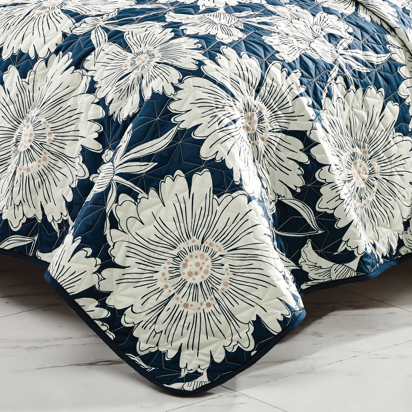 3-Piece ASIRA Blue Bedspread Set King Size Reversible Floral Quilt