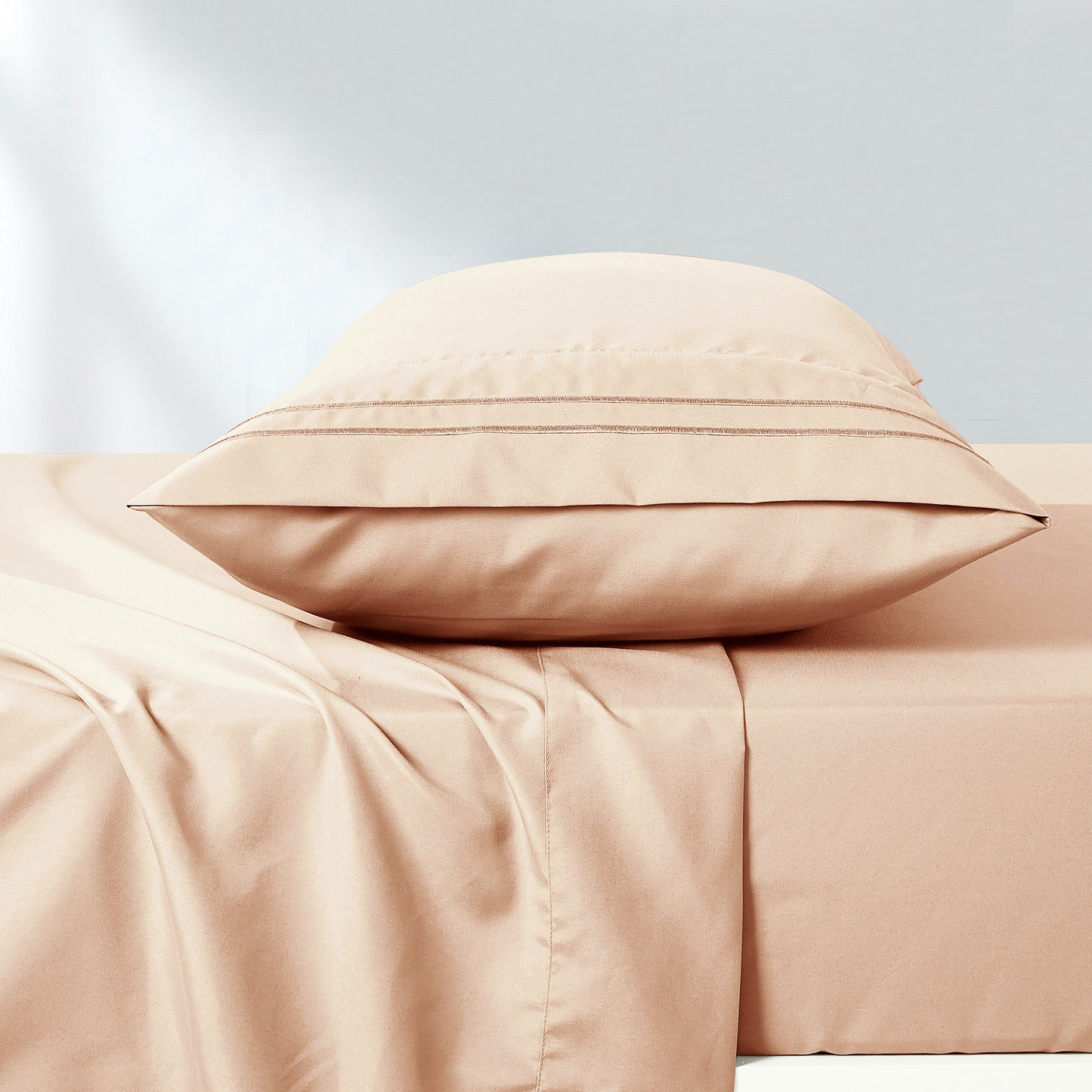 4-Piece Peach Sheet Set Cal King Size with Flat Sheet, Fitted Sheet, and Pillowcases
