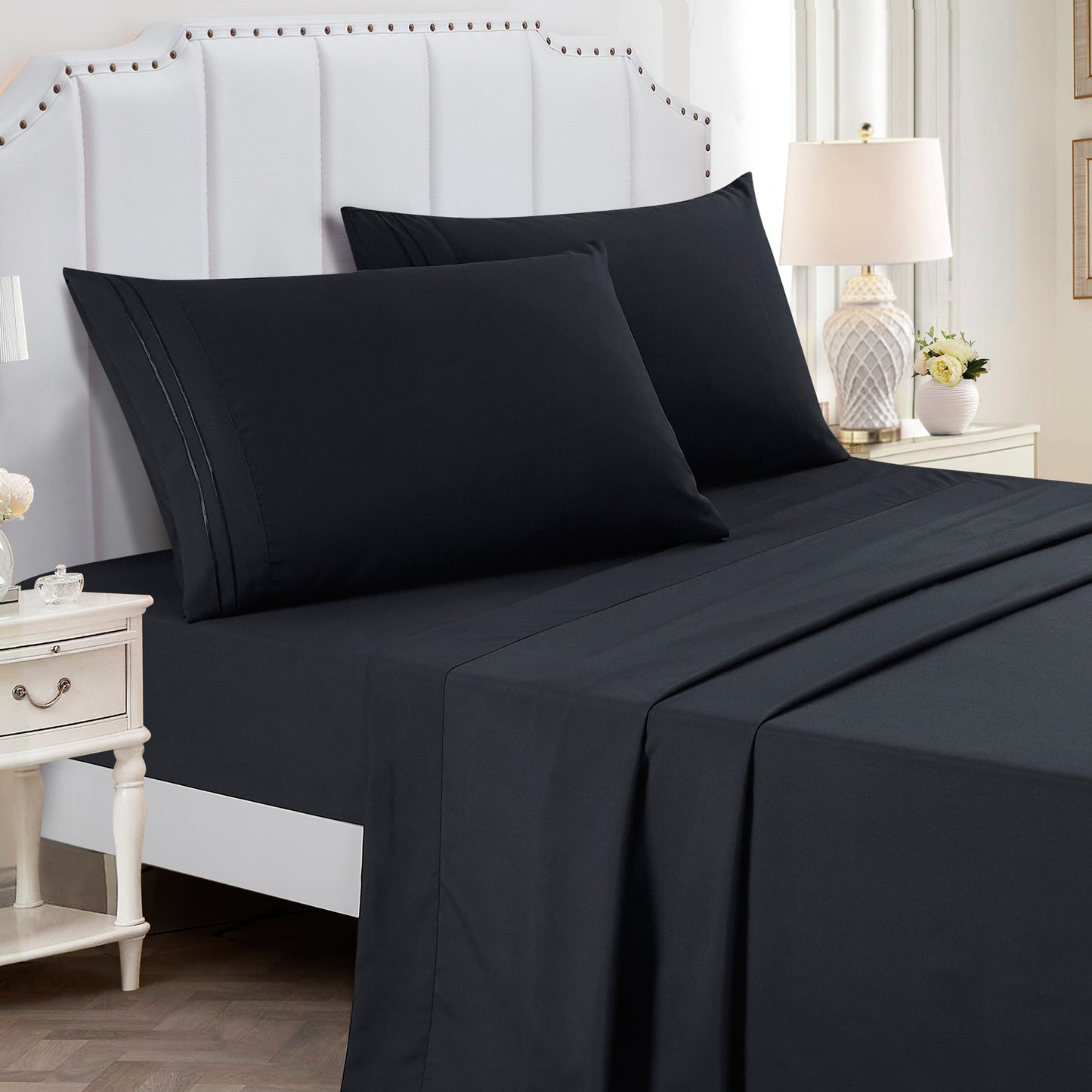 3-Piece Black Sheet Set Twin Size with Flat Sheet, Fitted Sheet, and Pillowcases