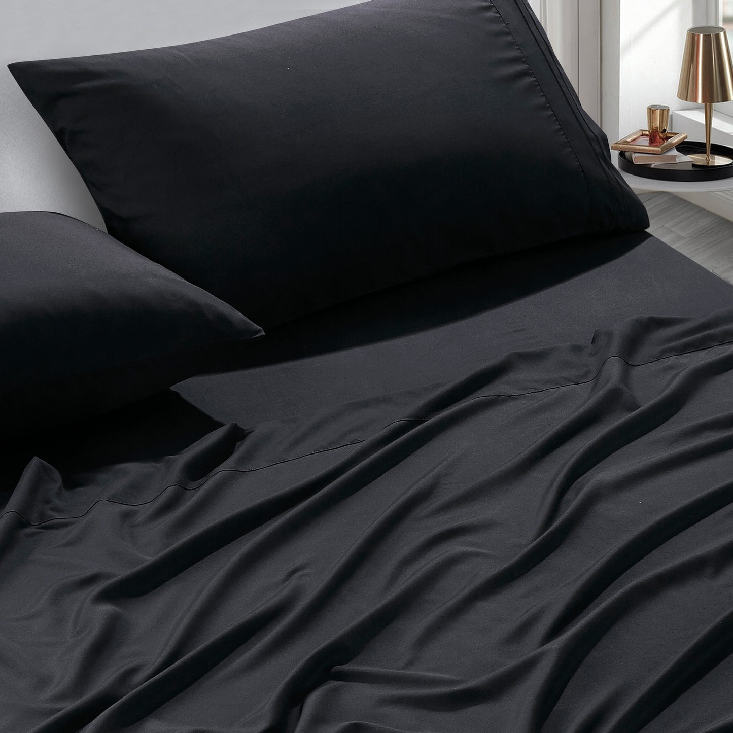3-Piece Black Sheet Set Twin Size with Flat Sheet, Fitted Sheet, and Pillowcases